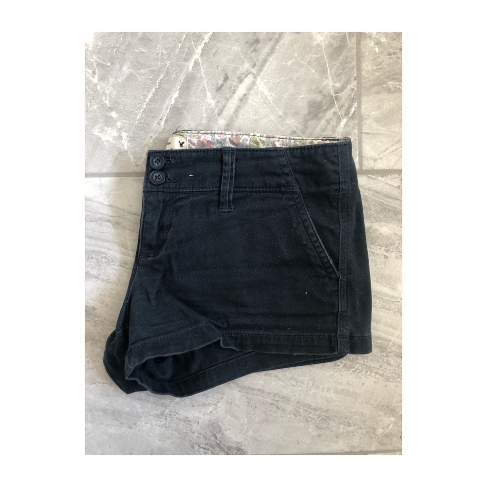 Navy khaki American Eagle shorts